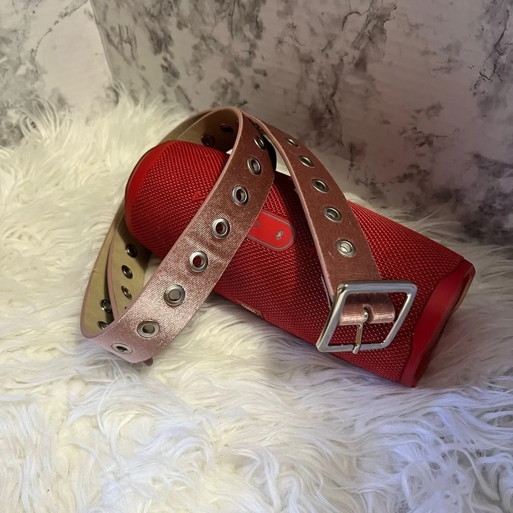 Velvet belt